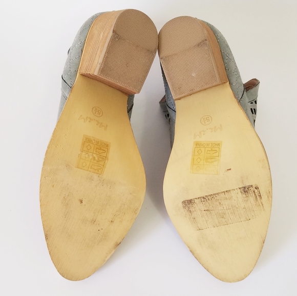 MI.IM Vera Lost Valley Cutout Slip On Ankle Bootie - Picture 10 of 11